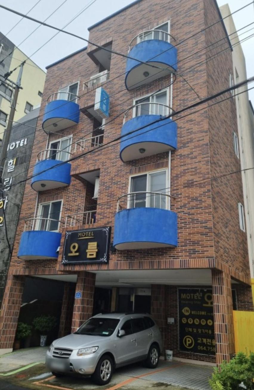 Oreum Motel 済州市 エクステリア 写真